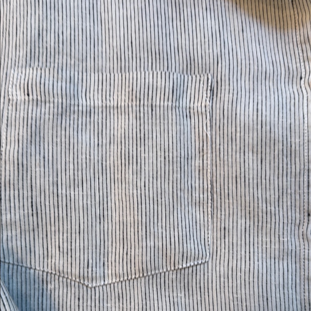 Threads Linen Pinstripe Set - Picture 3 of 10